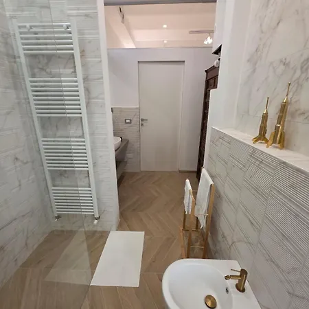 Mwc - Via Ganaceto 100 Apartment