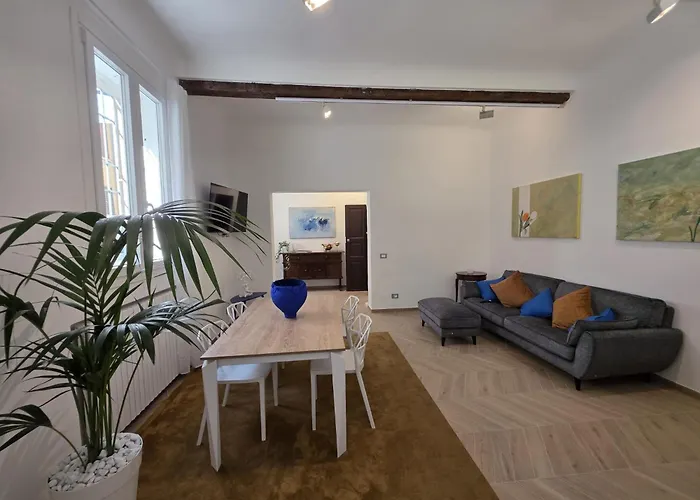 Apartament Mwc - Via Ganaceto 100 *